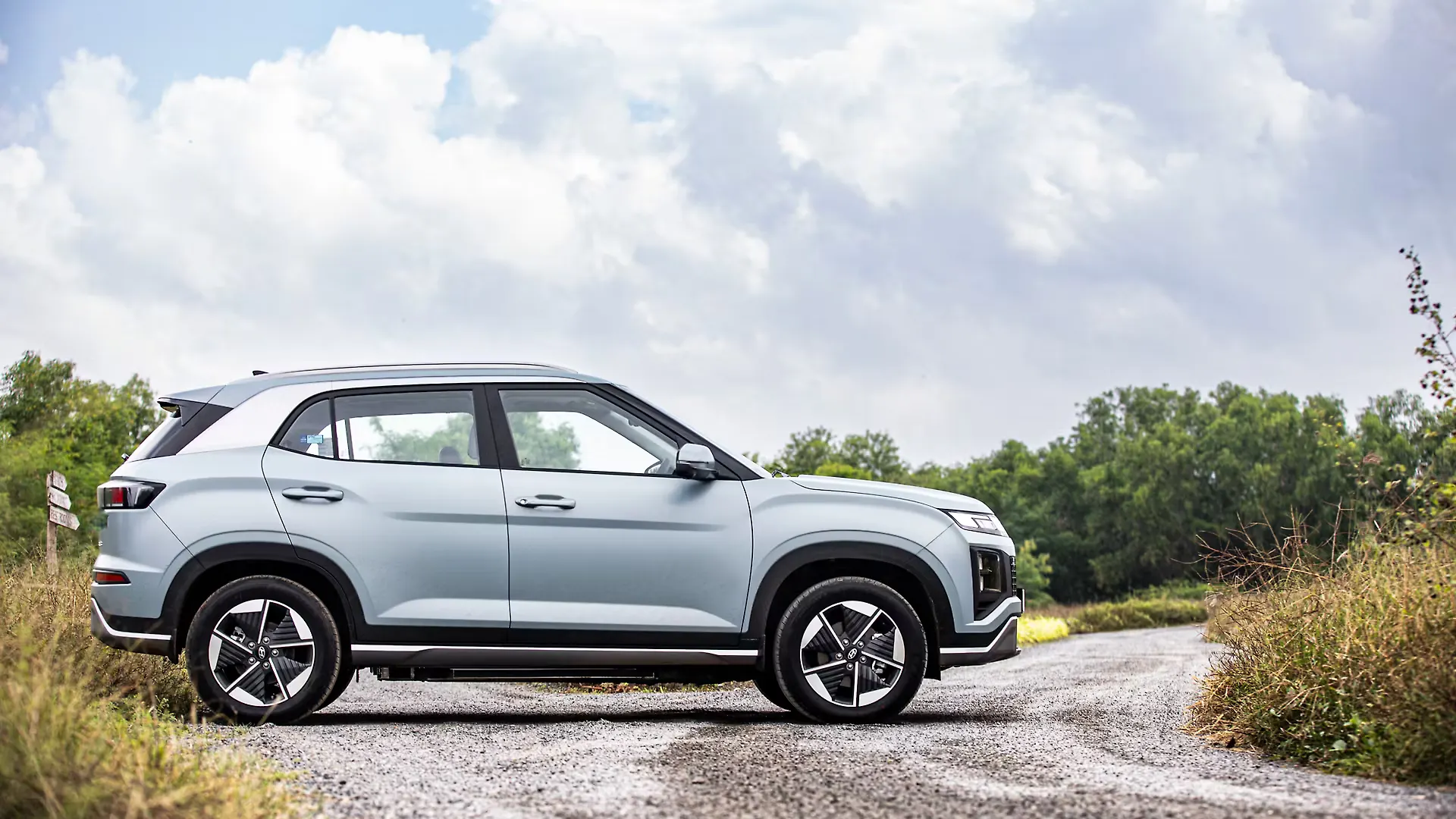 Hyundai Creta Electric — side profile showing aerodynamic body lines
